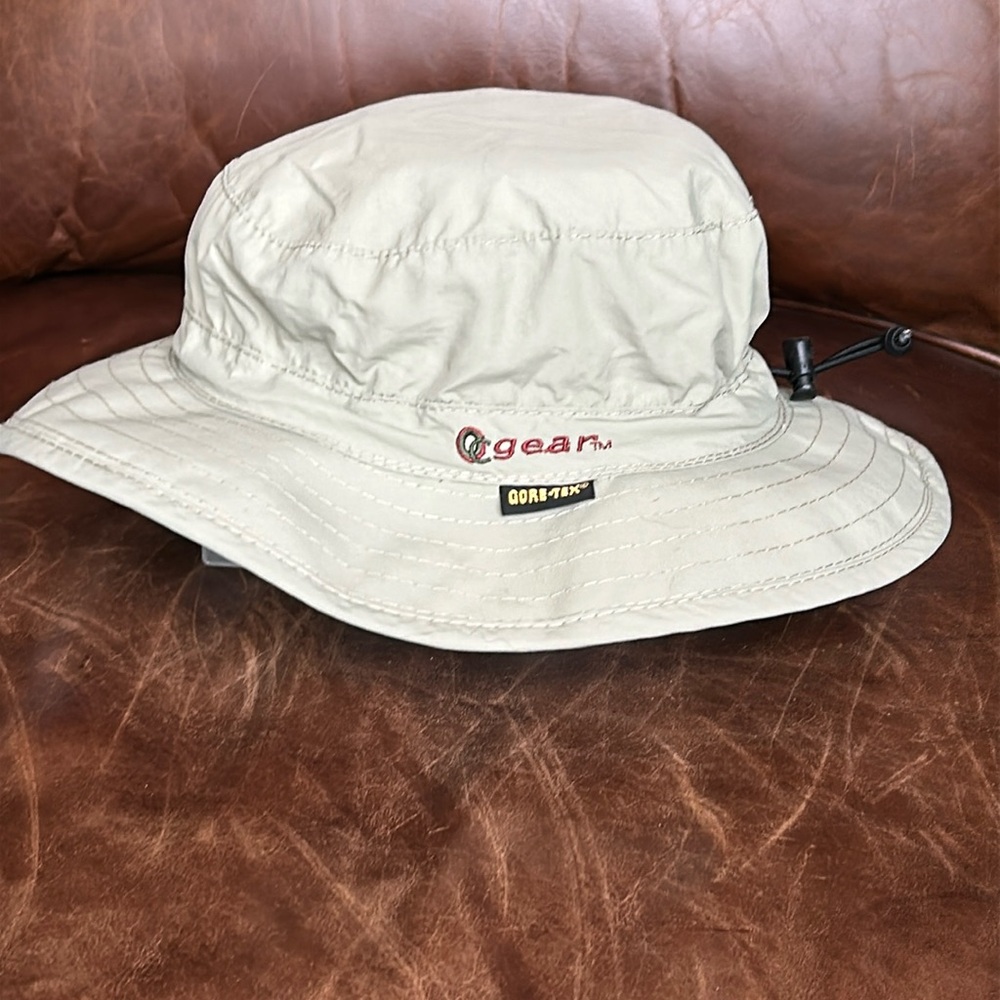 OC Gear GoreTex rain/sun hat like new
